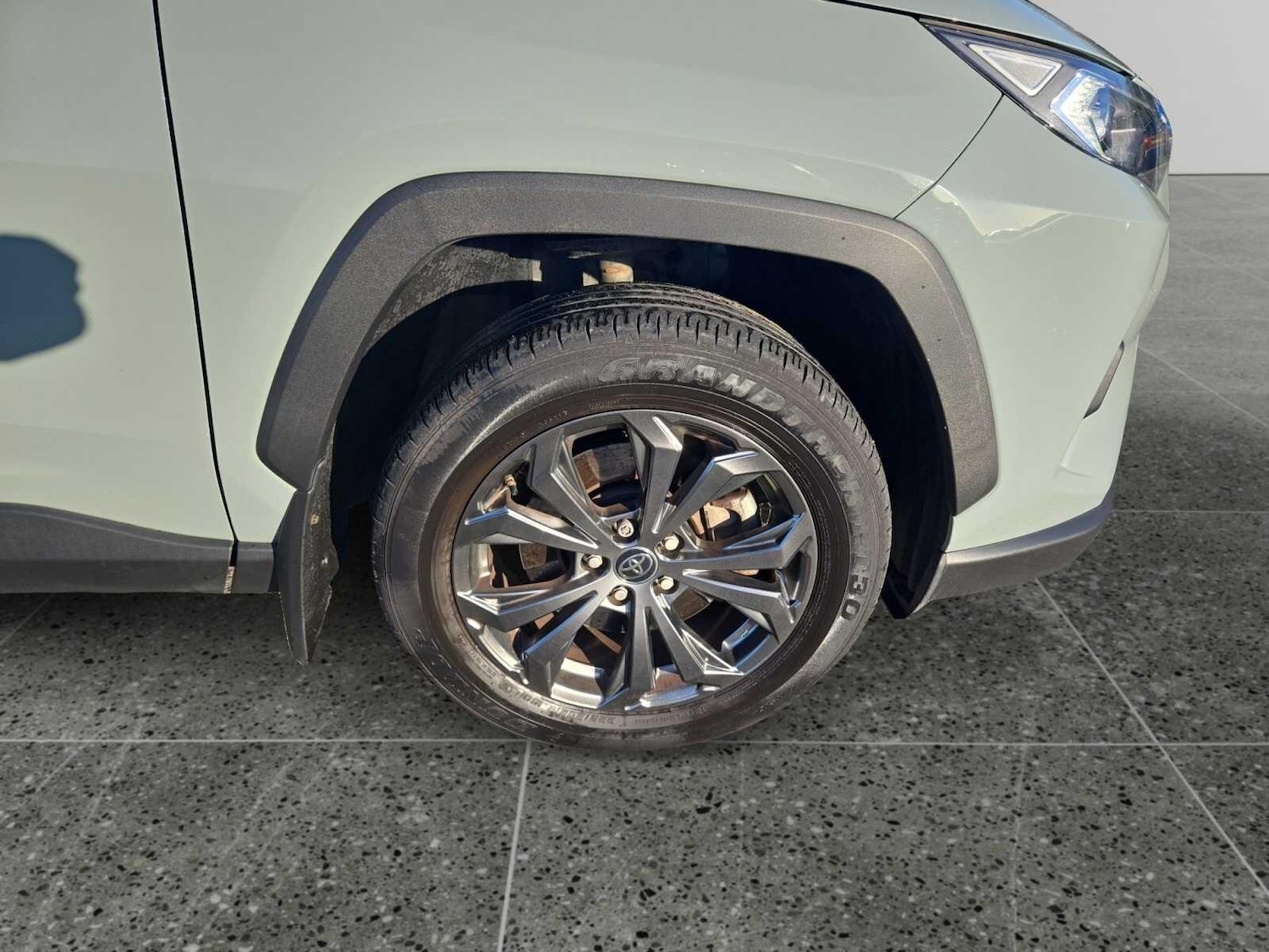 Used Toyota RAV4 for sale - 76997359: Photo 9