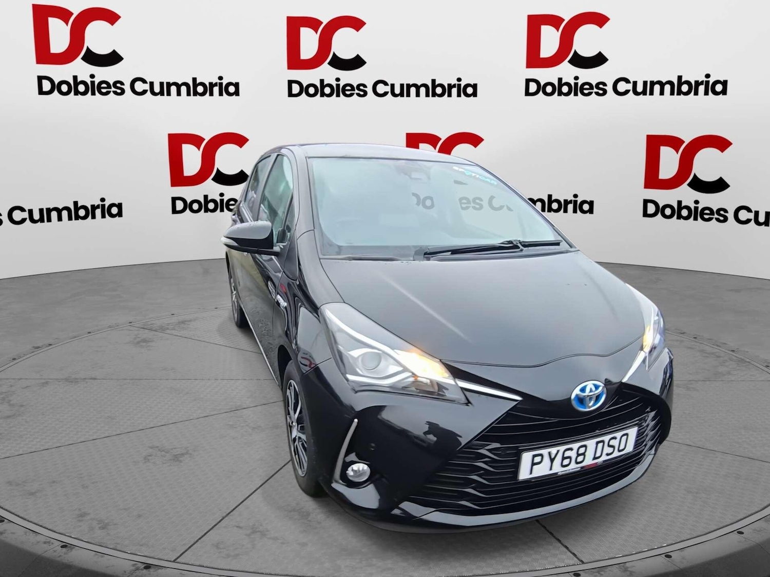 Used Toyota Yaris 2018 for sale - 77091203: Photo 1