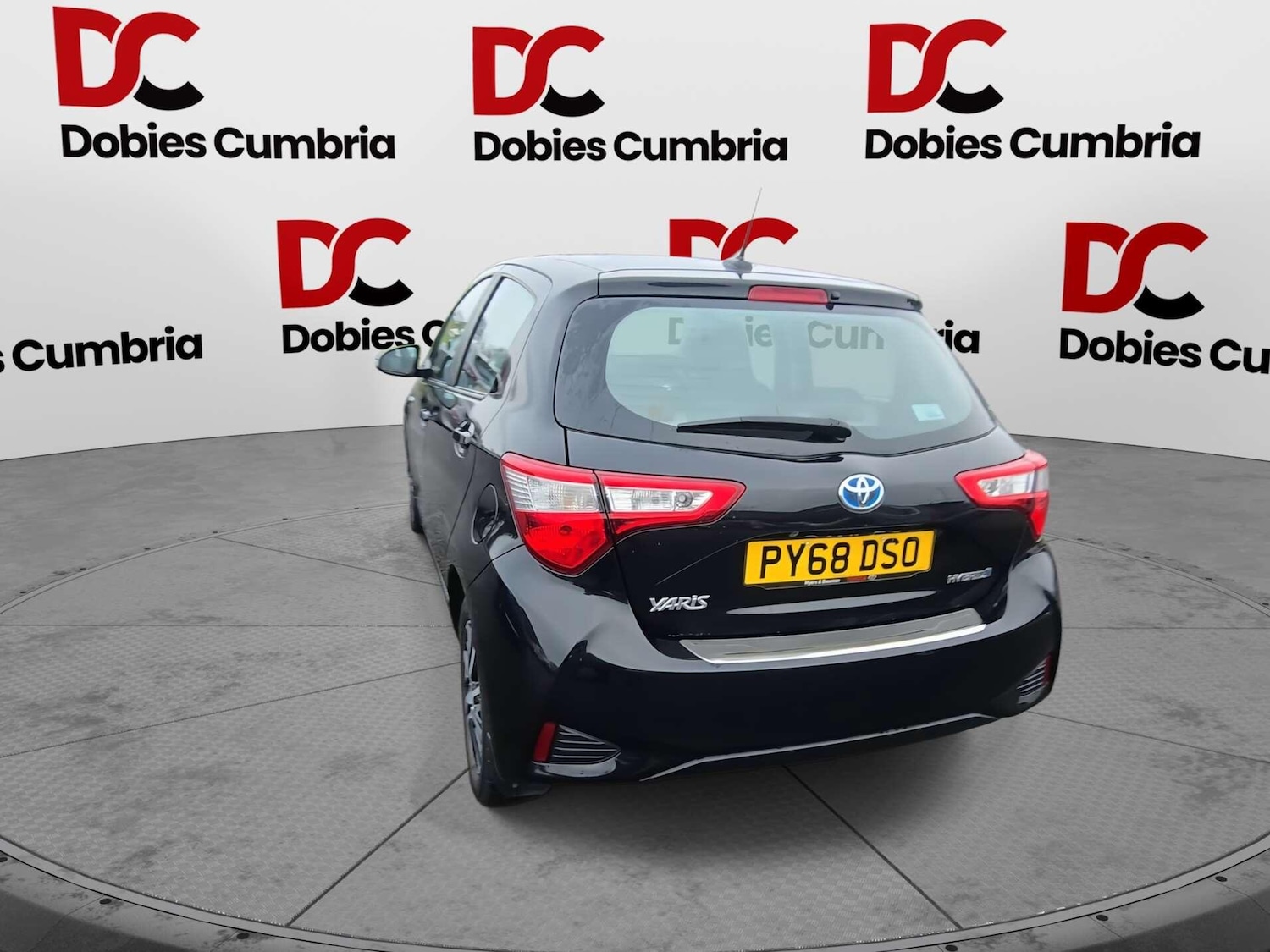 Used Toyota Yaris 2018 for sale - 77091203: Photo 28