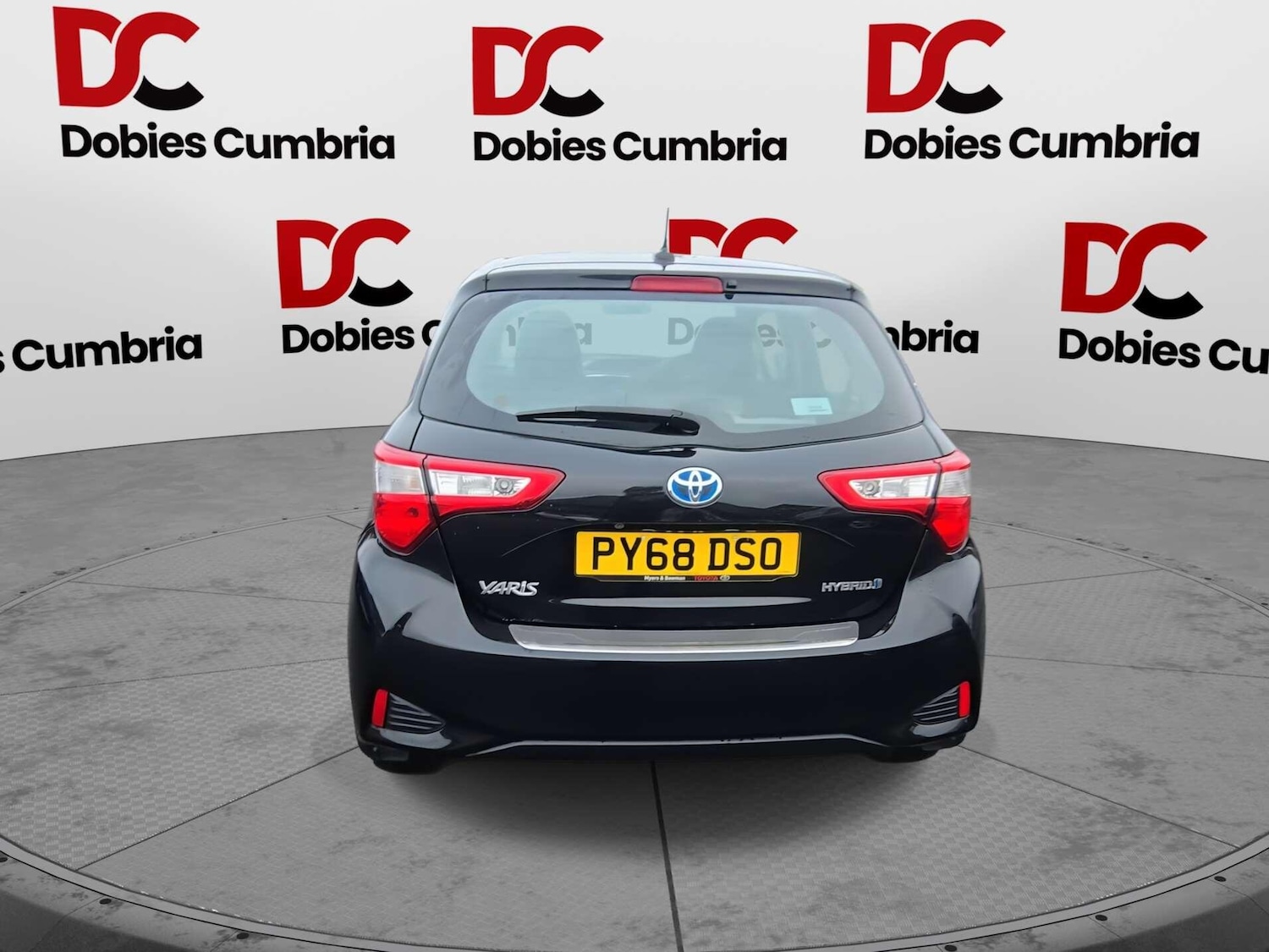 Used Toyota Yaris 2018 for sale - 77091203: Photo 29