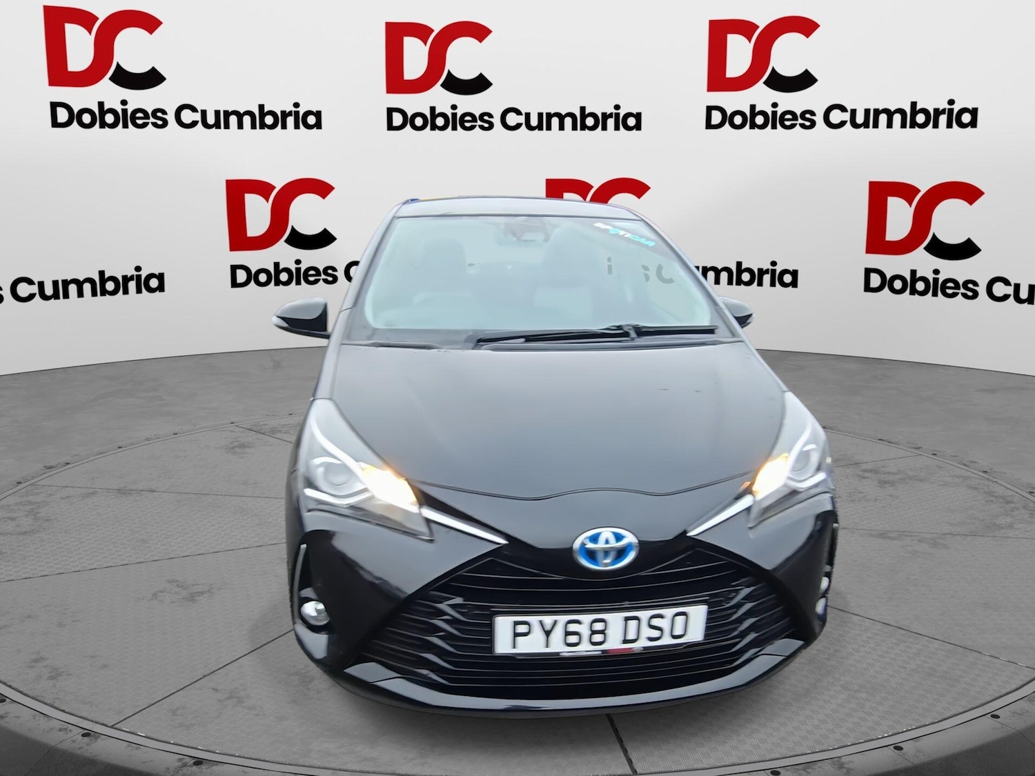 Used Toyota Yaris 2018 for sale - 77091203: Photo 41