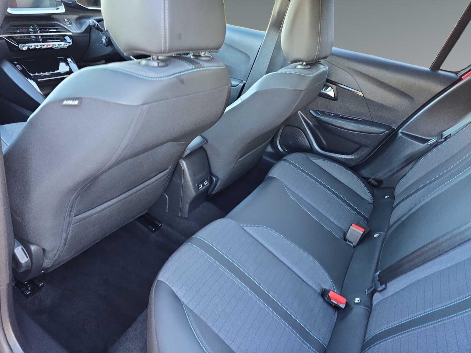 Used Peugeot 208 for sale - 76996542: Photo 12