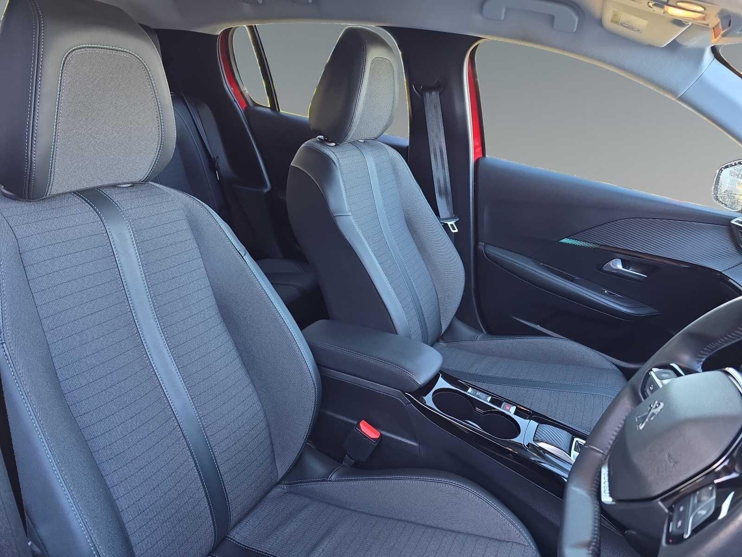 Used Peugeot 208 for sale - 76996542: Photo 20