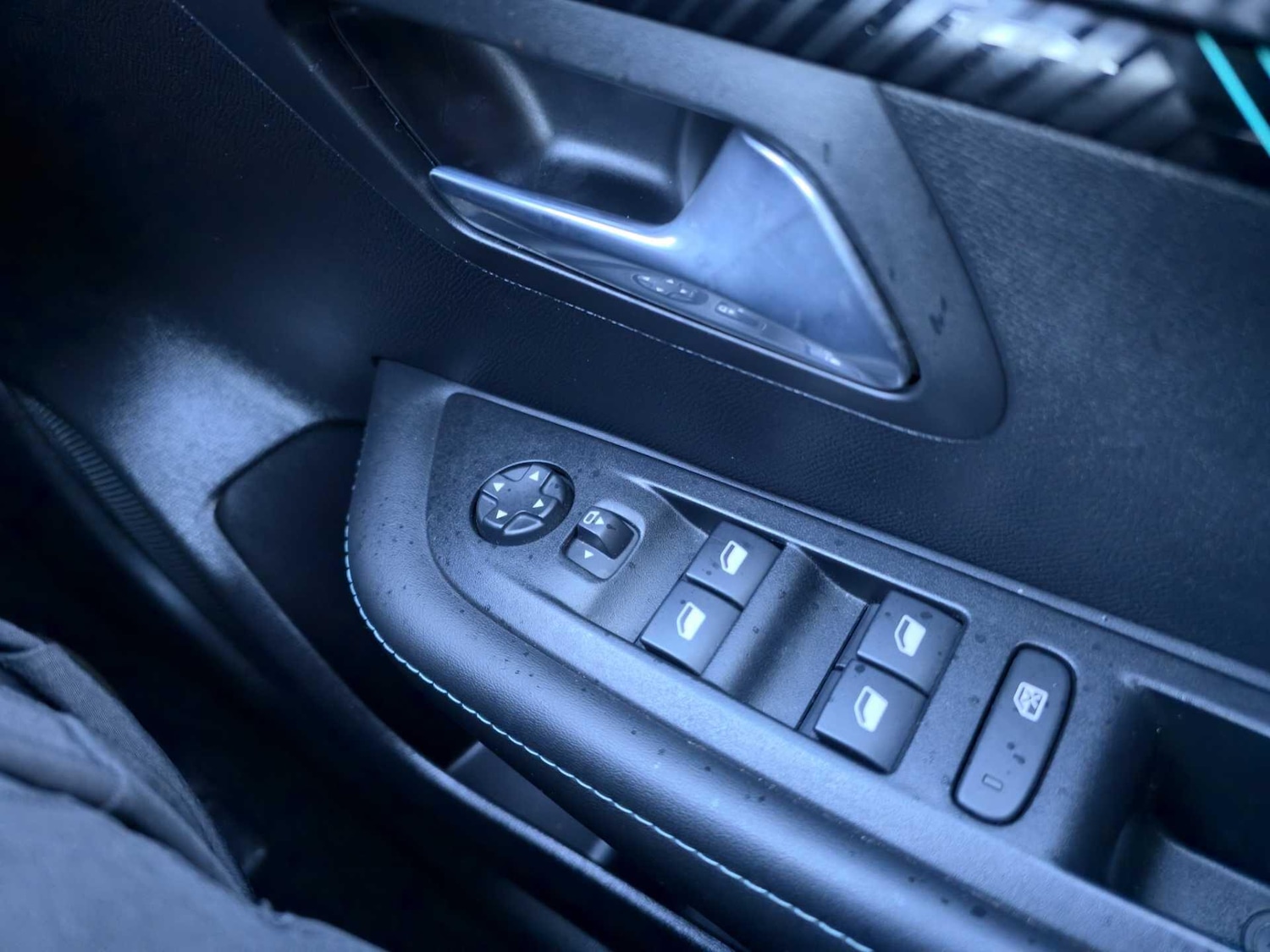 Used Peugeot 208 for sale - 76996542: Photo 34