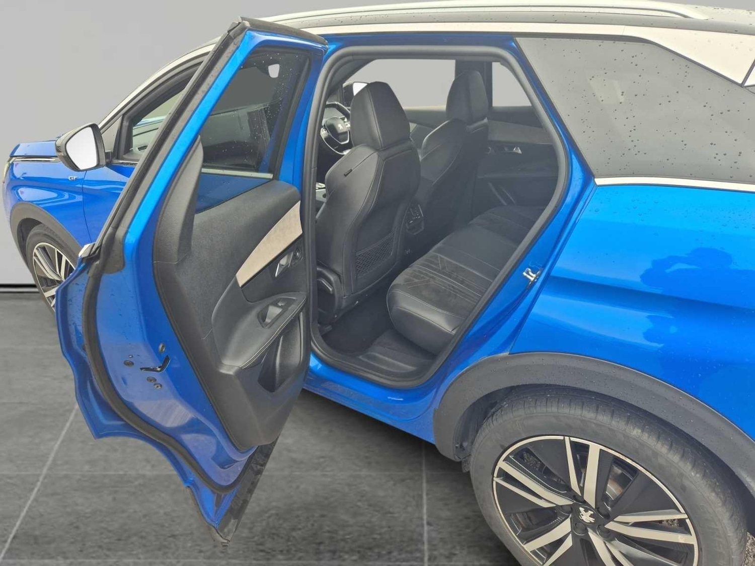 Used Peugeot 3008 2021 for sale - 76989022: Photo 11