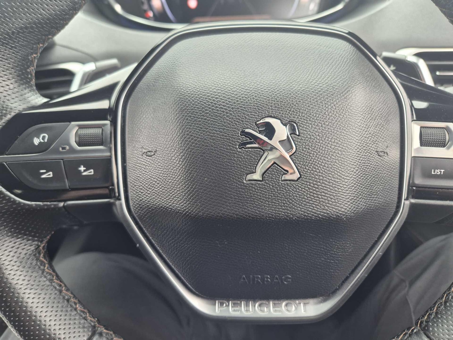 Used Peugeot 3008 2021 for sale - 76989022: Photo 27