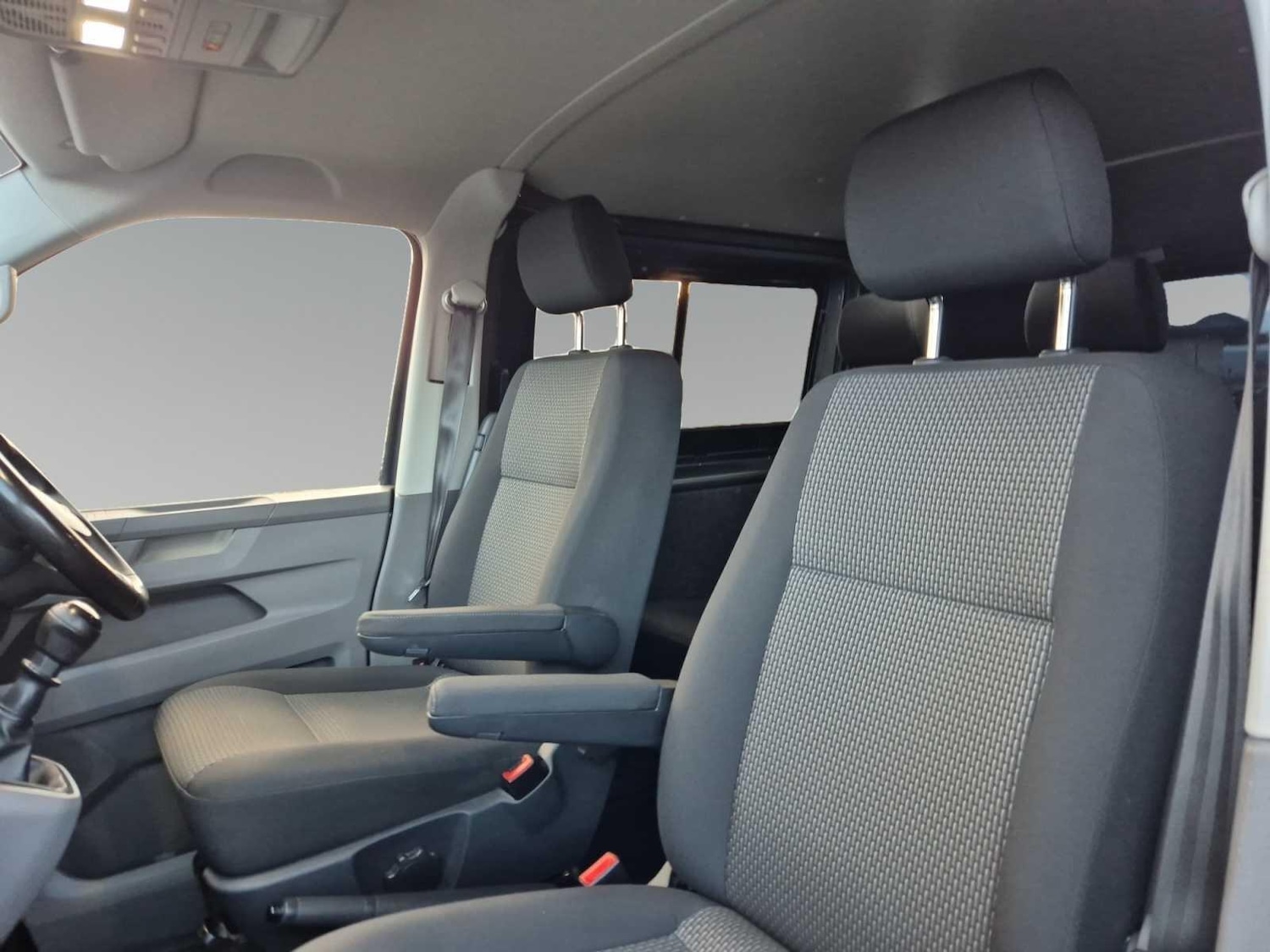 Used Volkswagen Transporter 2020 for sale - 76425710: Photo 11