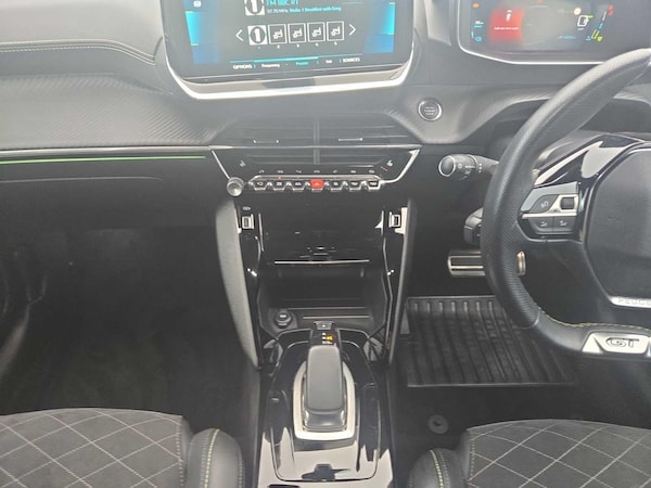 Used Peugeot 208 2021 for sale - 76099182: Photo 13