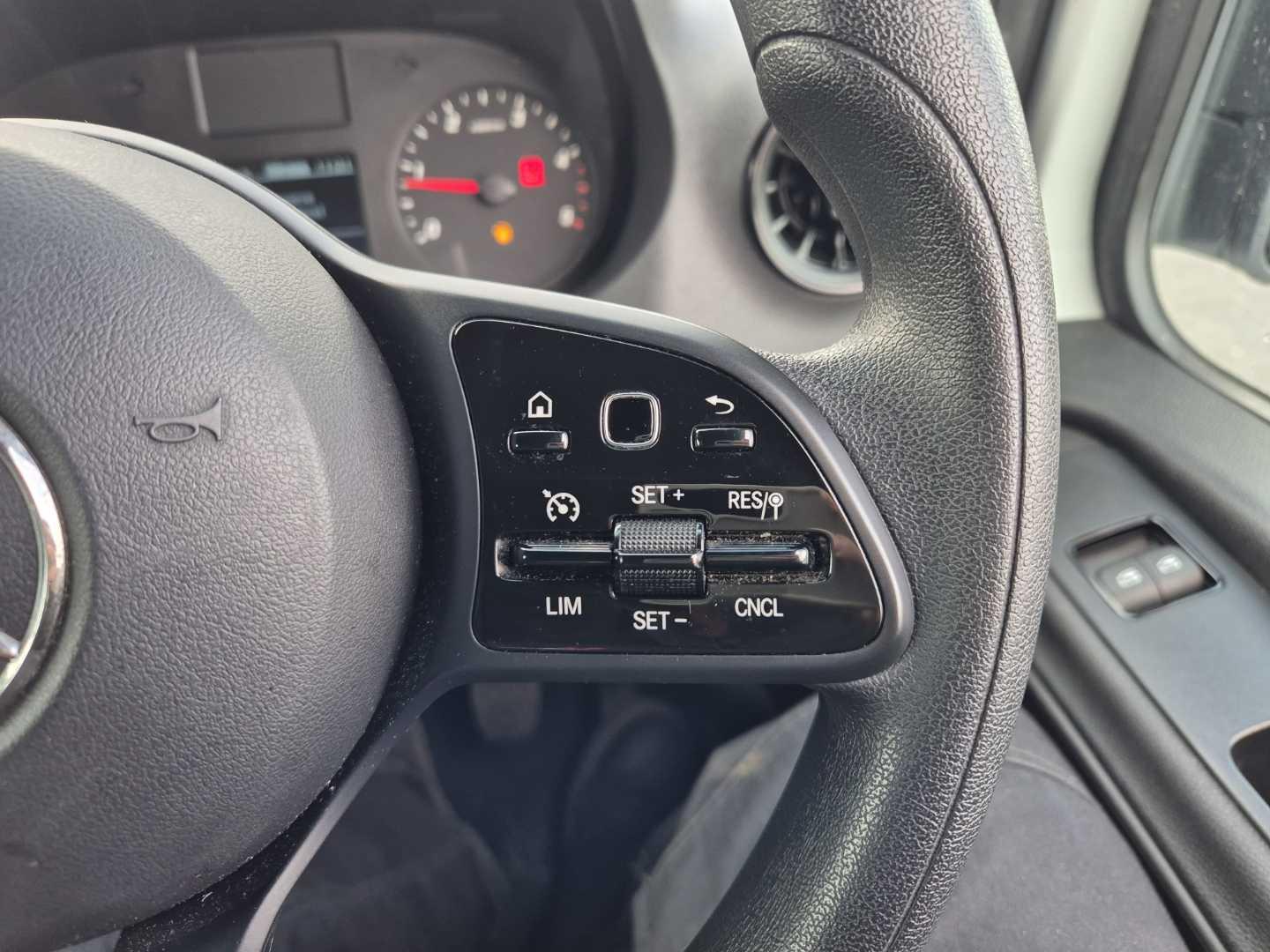 Vehicle 33