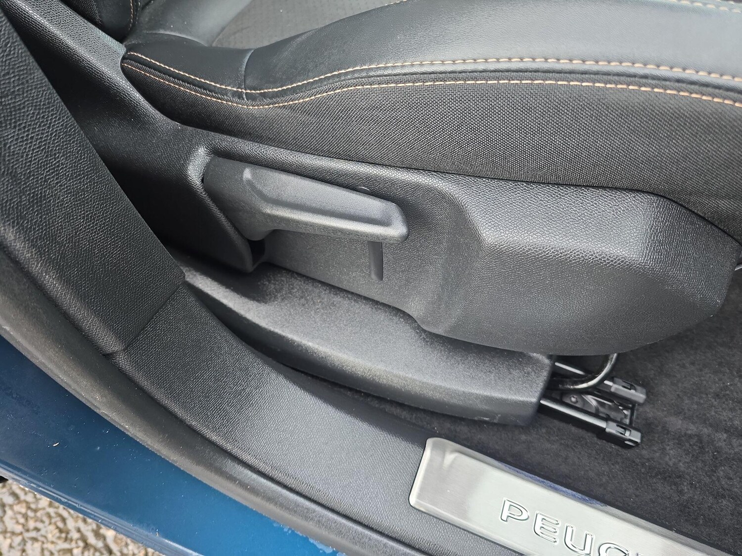 Used Peugeot 3008 2021 for sale - 77574554: Photo 11