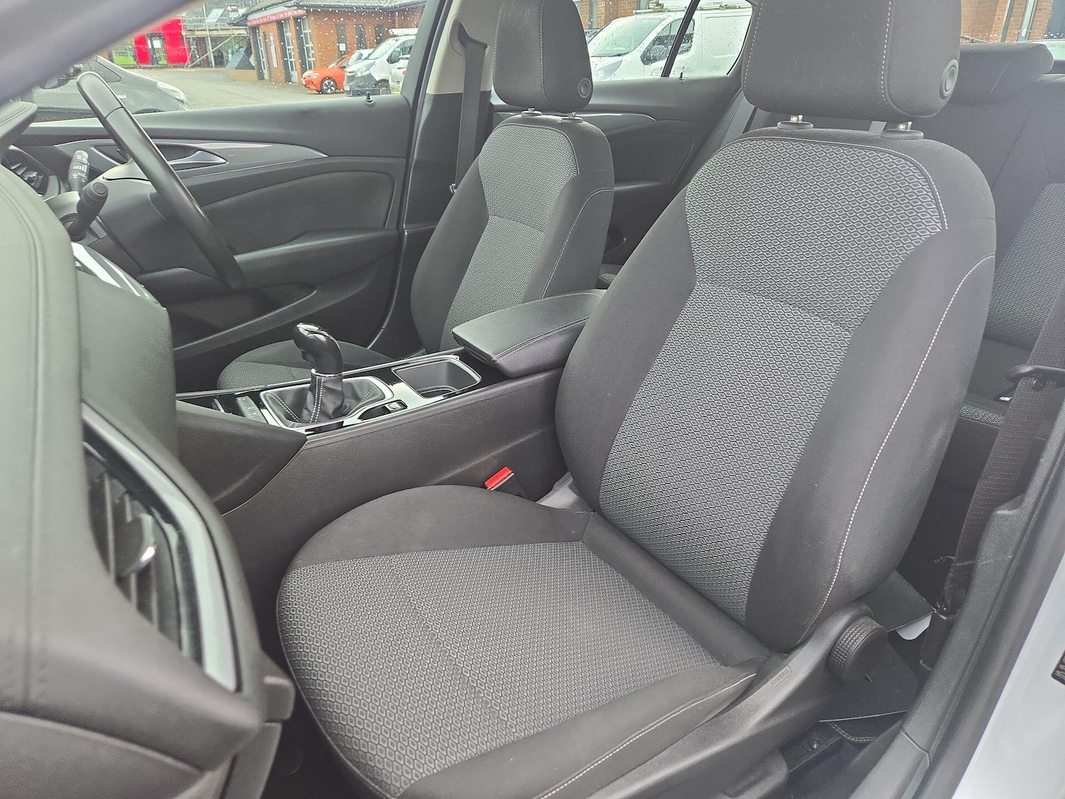 Used Vauxhall Insignia 2017 for sale - 77456179: Photo 12