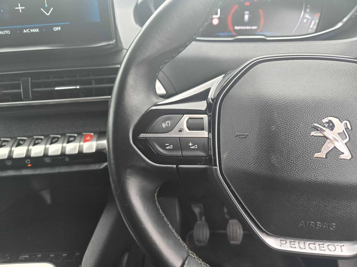 Used Peugeot 3008 2022 for sale - 76072487: Photo 25