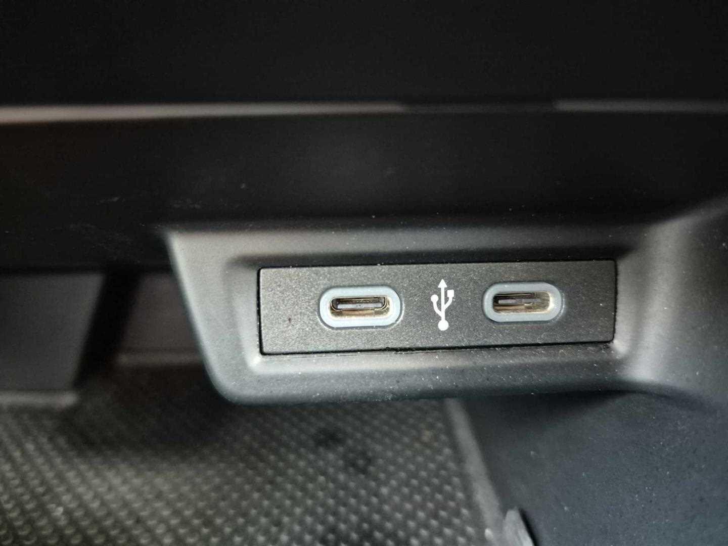 Used Volkswagen Polo 2023 for sale - 76987875: Photo 32