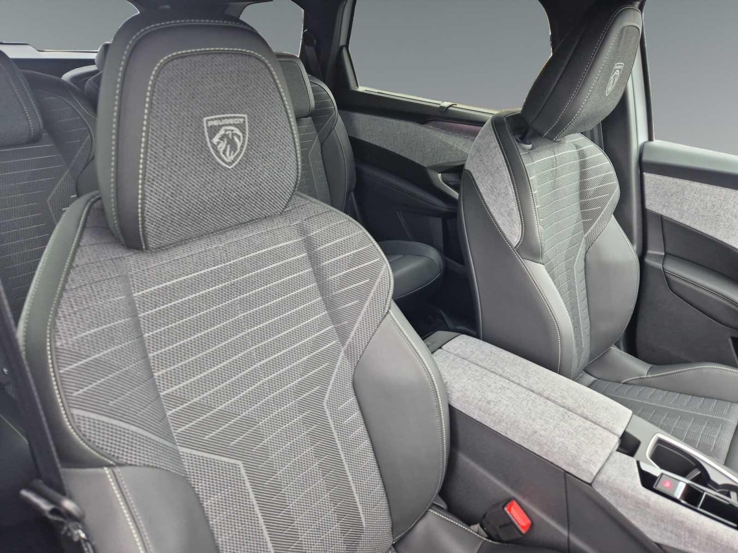 Used Peugeot 5008 2025 for sale - 77144690: Photo 21