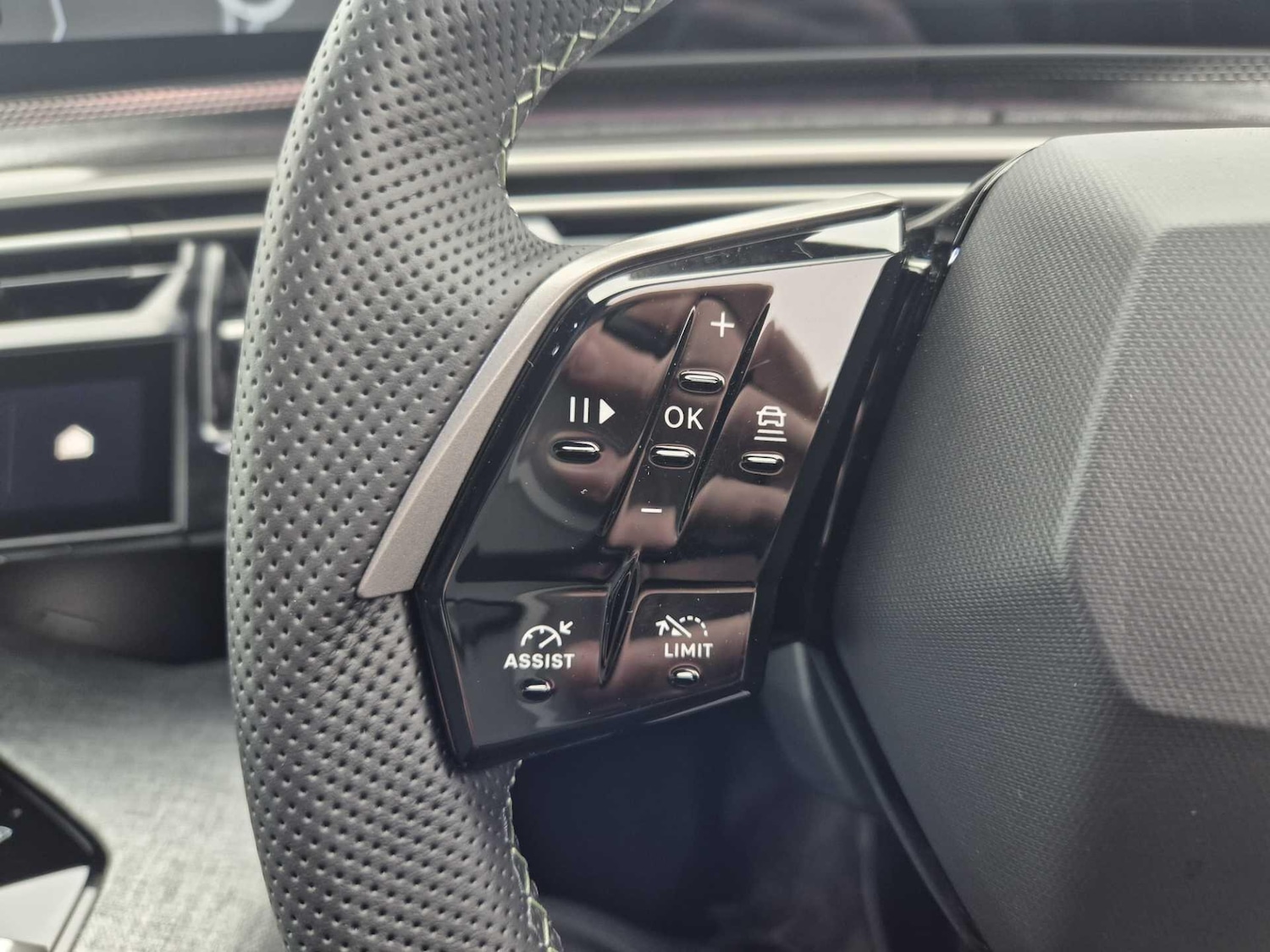 Used Peugeot 5008 2025 for sale - 77144690: Photo 26