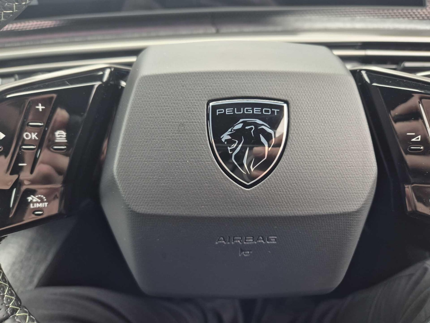 Used Peugeot 5008 2025 for sale - 77144690: Photo 27