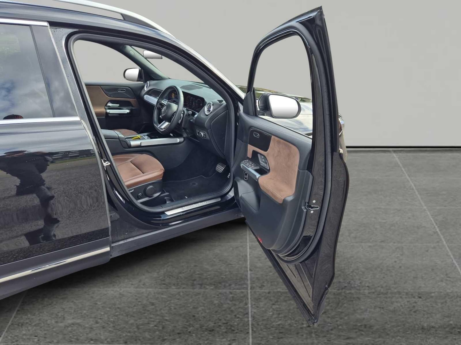 Used Mercedes-Benz GLB 2024 for sale - 76990115: Photo 18