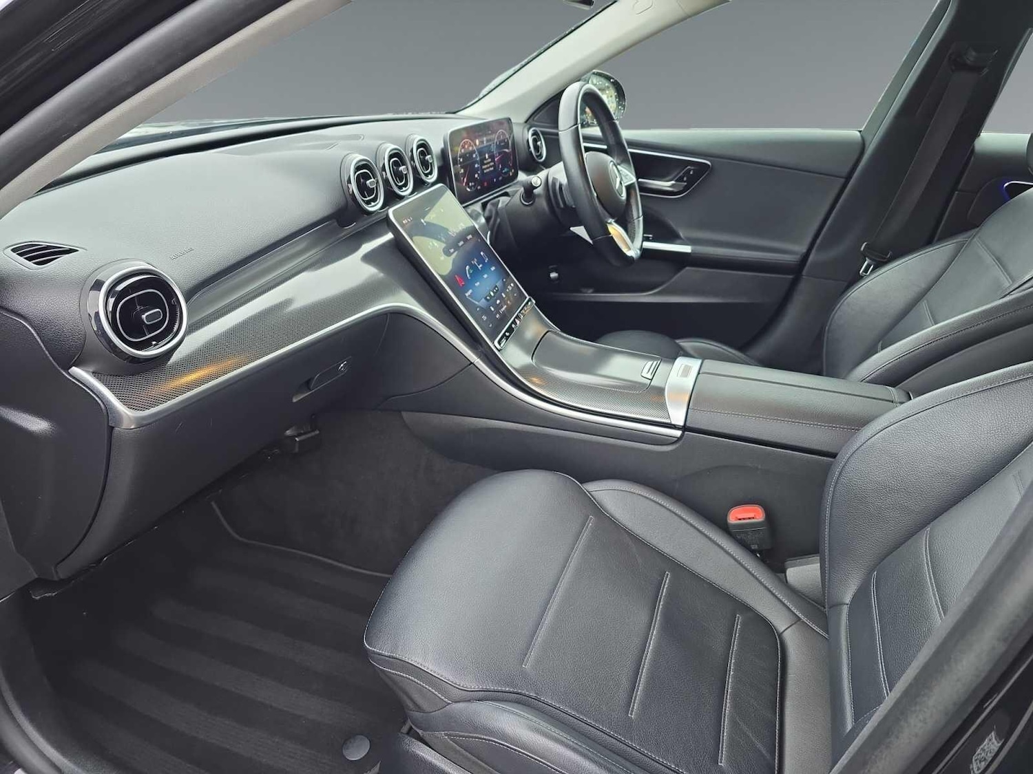 Used Mercedes-Benz C Class 2022 for sale - 76472917: Photo 10