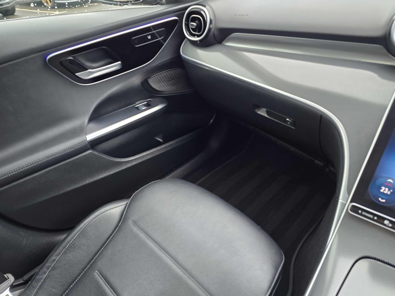 Used Mercedes-Benz C Class 2022 for sale - 76472917: Photo 30