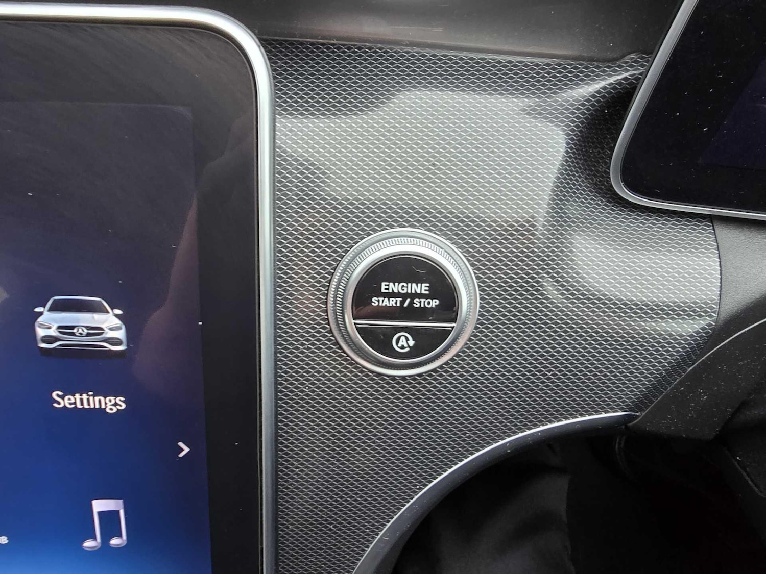 Used Mercedes-Benz C Class 2022 for sale - 76472917: Photo 36