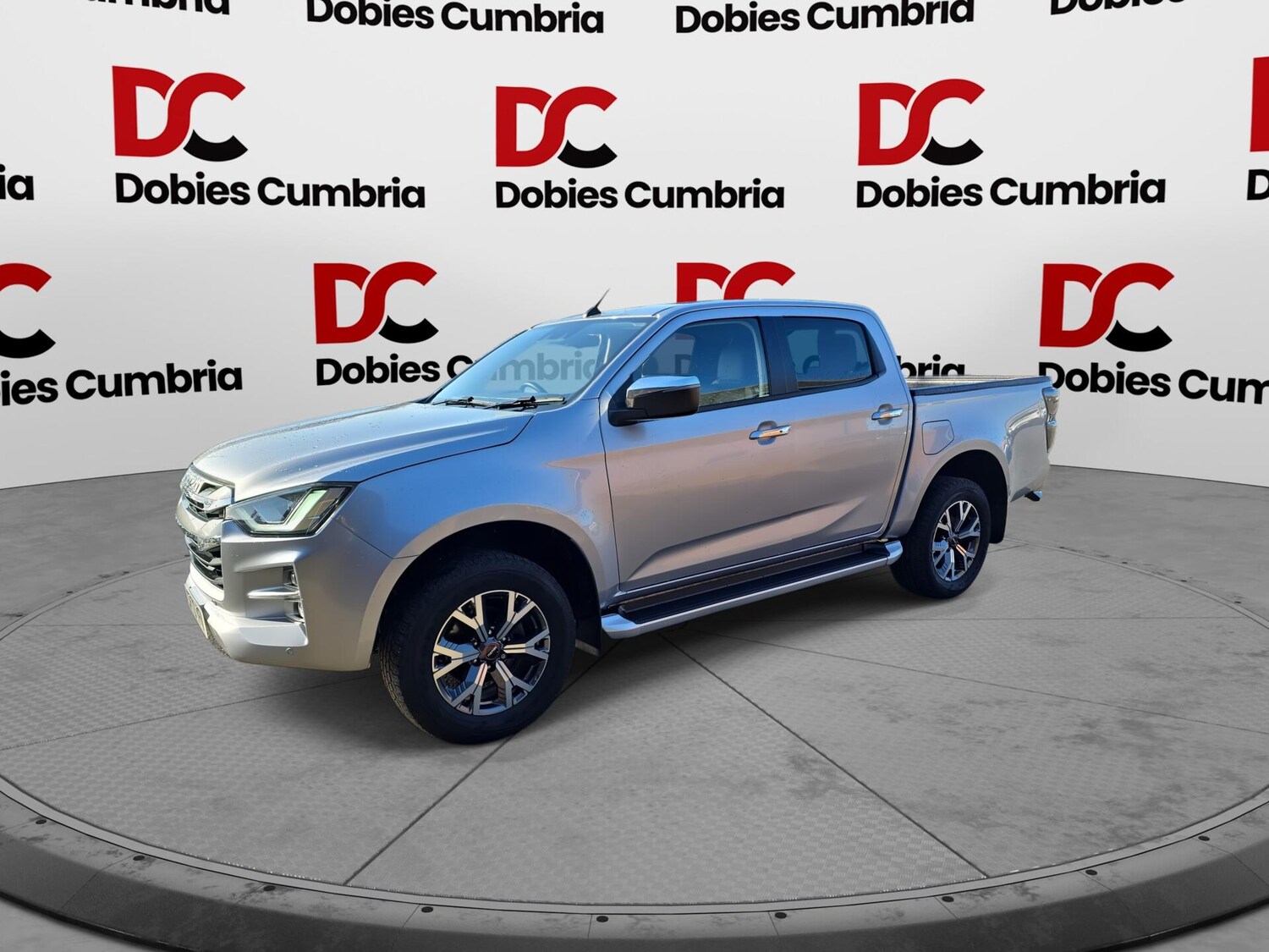 Used Isuzu D-Max 2023 for sale - 77882309: Photo 18