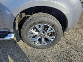 Used Isuzu D-Max 2023 for sale - 77882309: Photo