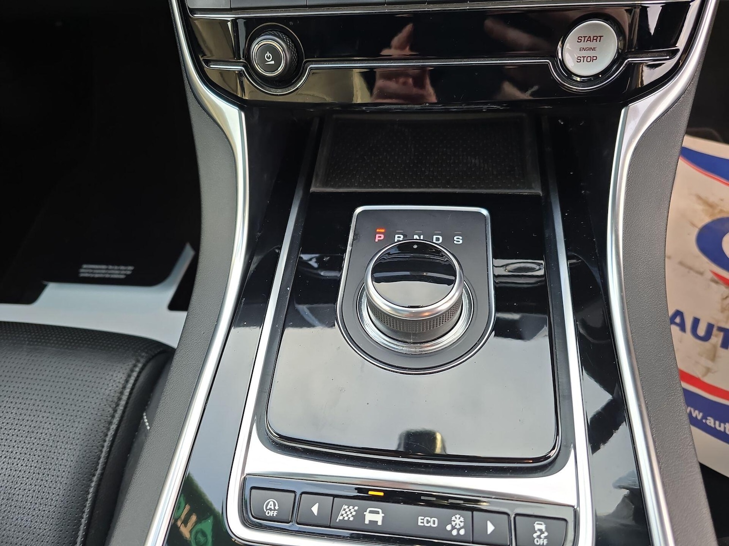 Used Jaguar XE 2018 for sale - 77455057: Photo 13