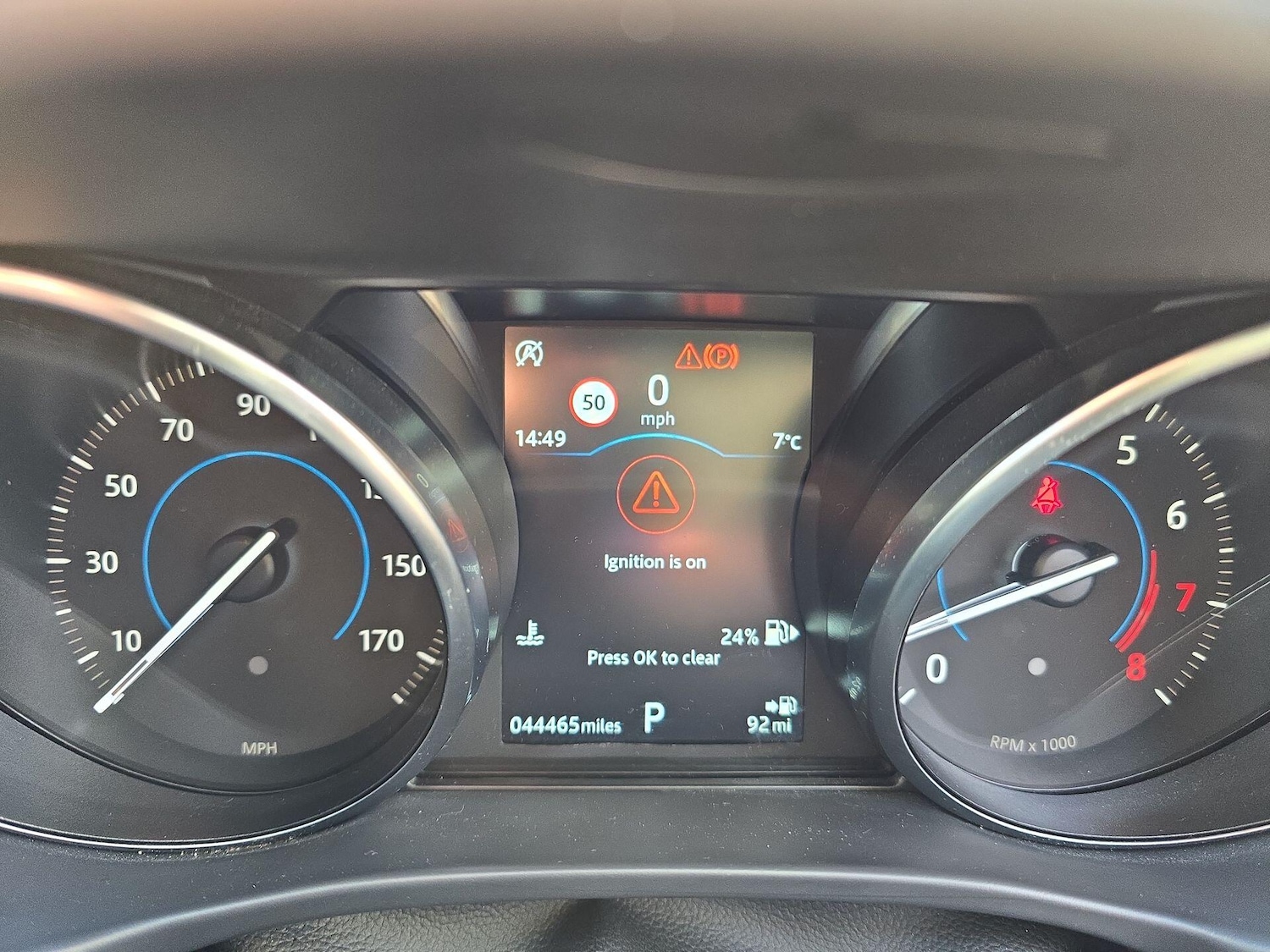 Used Jaguar XE 2018 for sale - 77455057: Photo 2