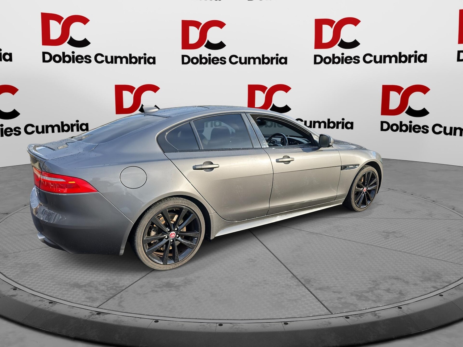 Used Jaguar XE 2018 for sale - 77455057: Photo 24