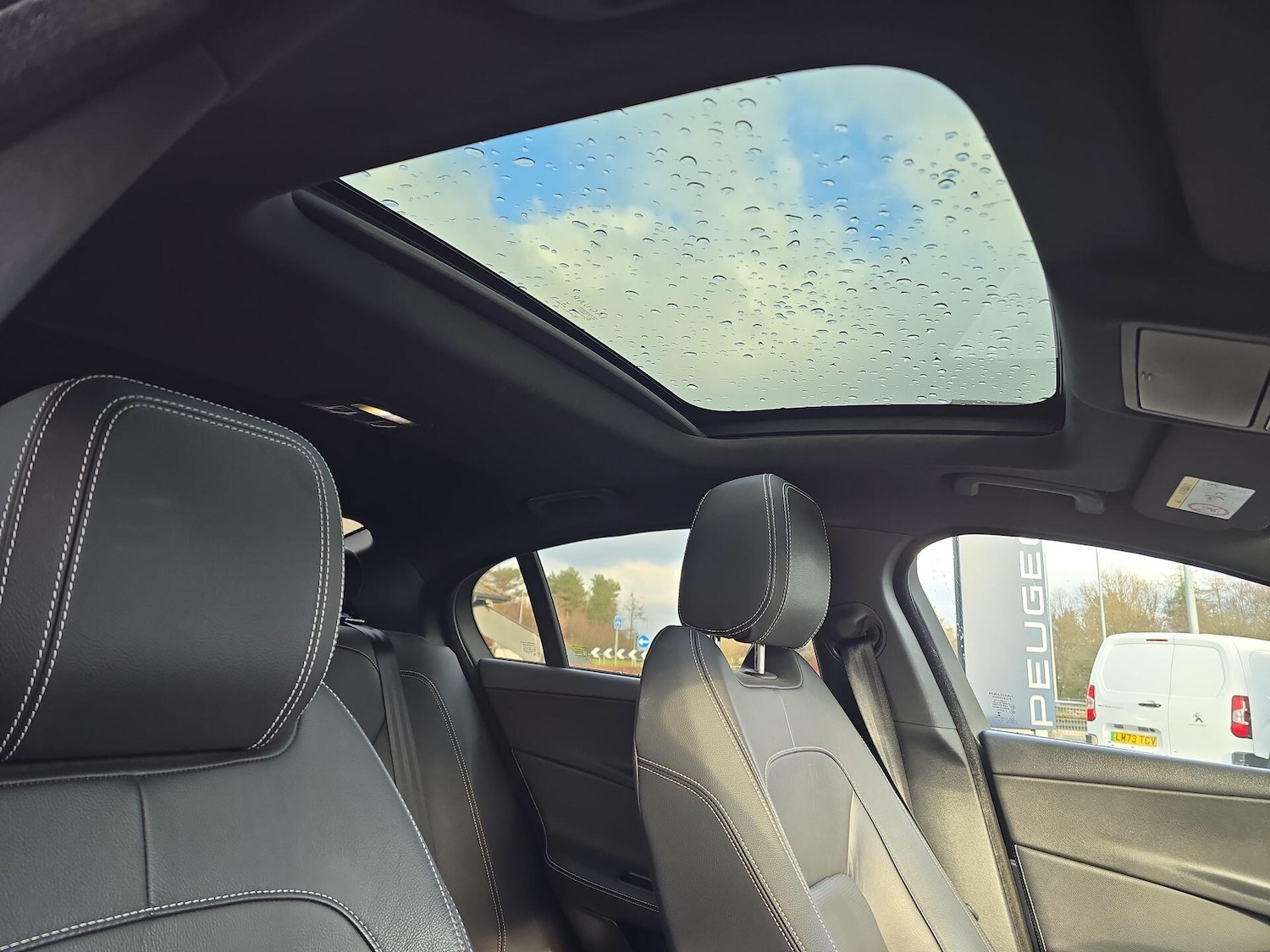 Used Jaguar XE 2018 for sale - 77455057: Photo 8