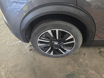 Used Peugeot 2008 2020 for sale - 77882115: Photo