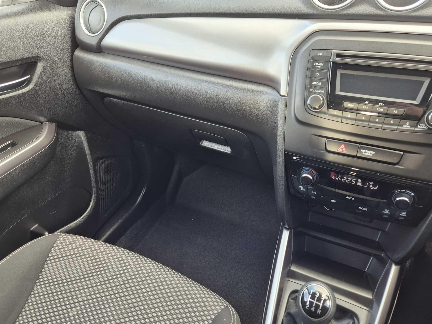 Used Suzuki Vitara 2019 for sale - 76992390: Photo 33