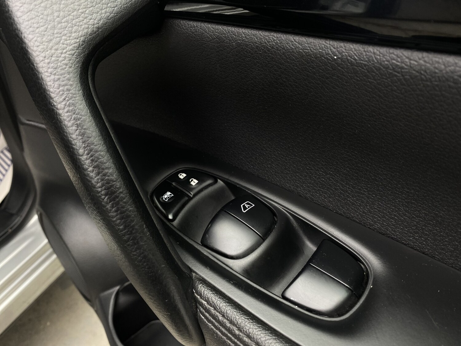 Used Nissan Qashqai 2016 for sale - 77977060: Photo 46