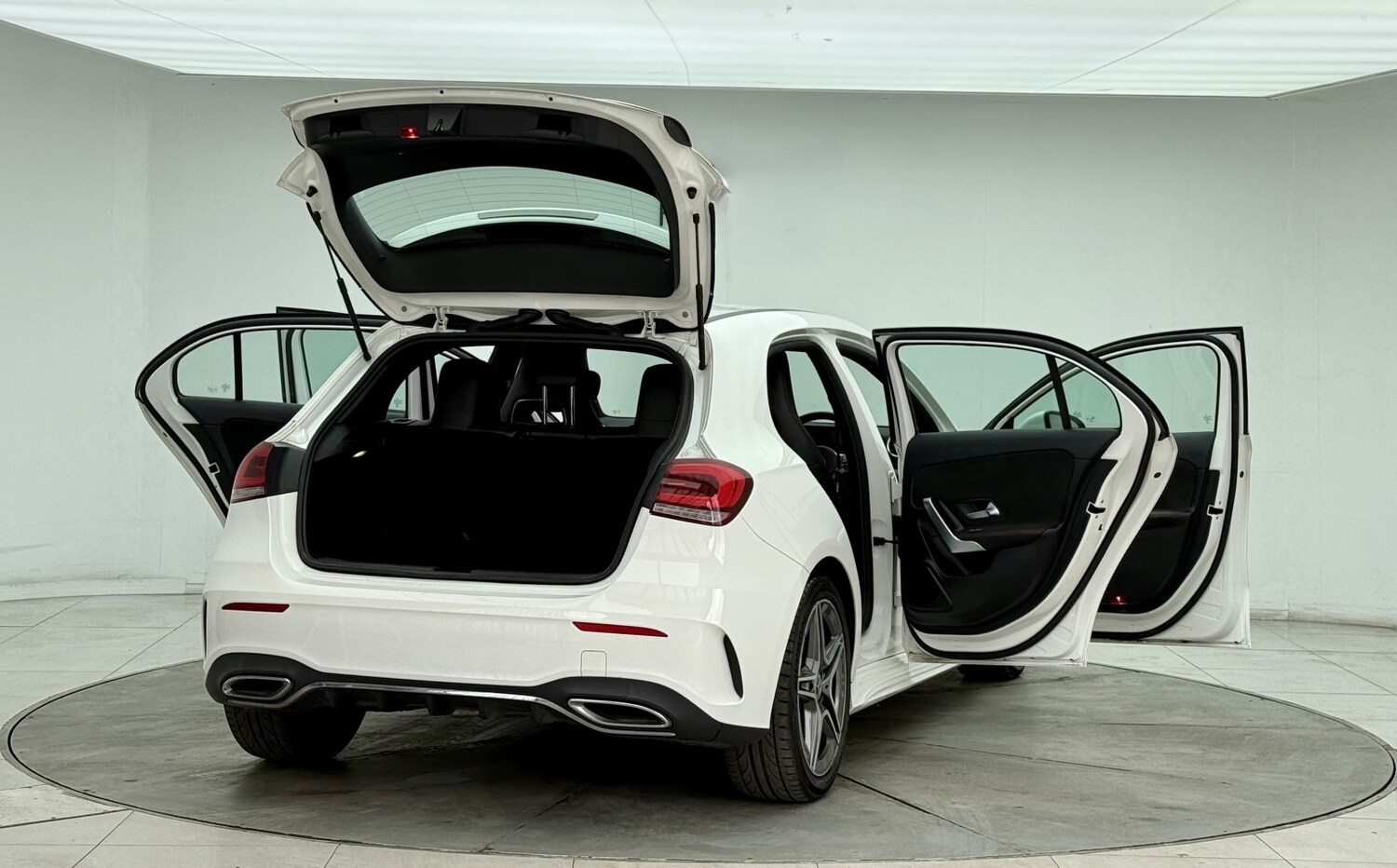 Used Mercedes-Benz A-Class 2019 for sale - 77453282: Photo 16