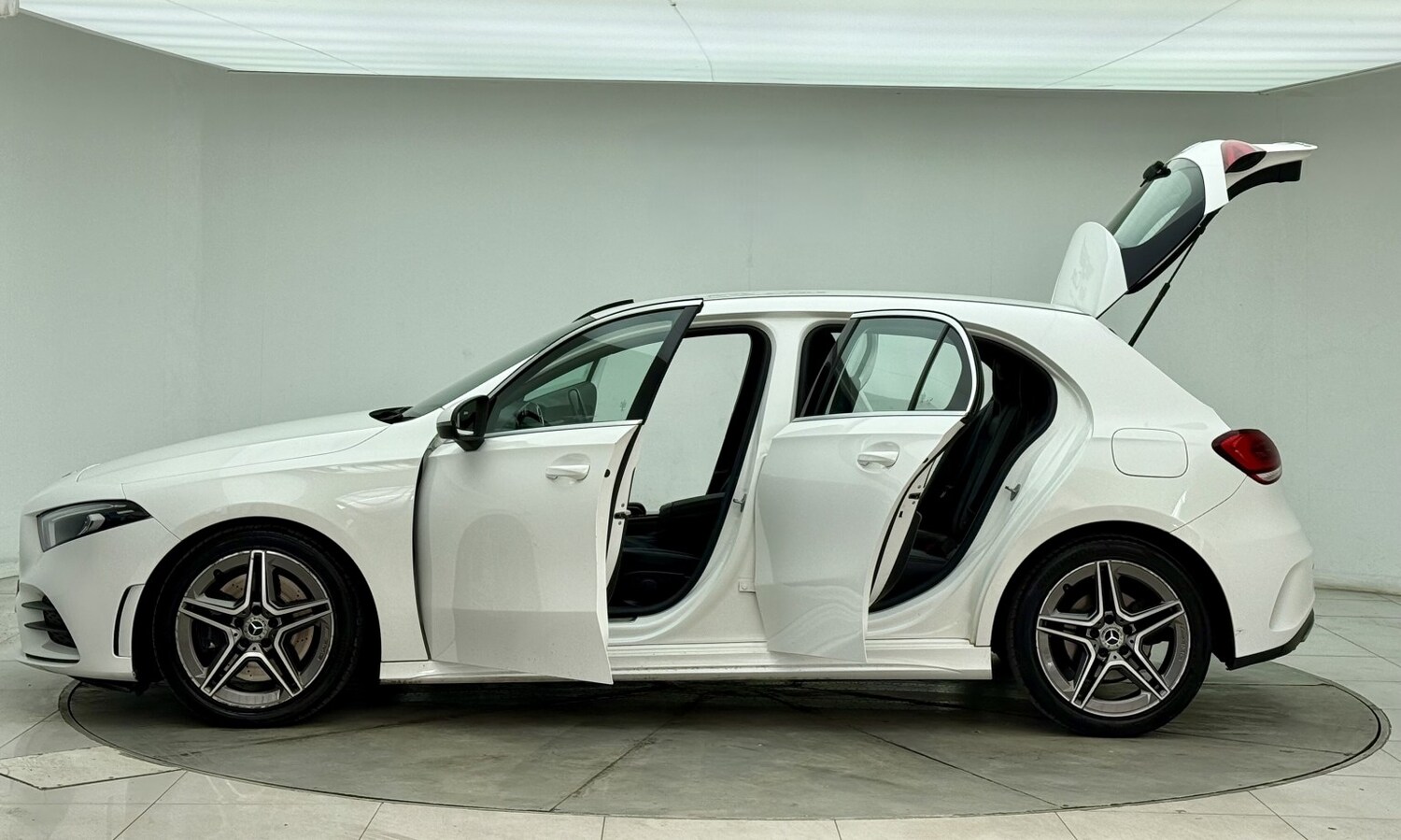 Used Mercedes-Benz A-Class 2019 for sale - 77453282: Photo 18