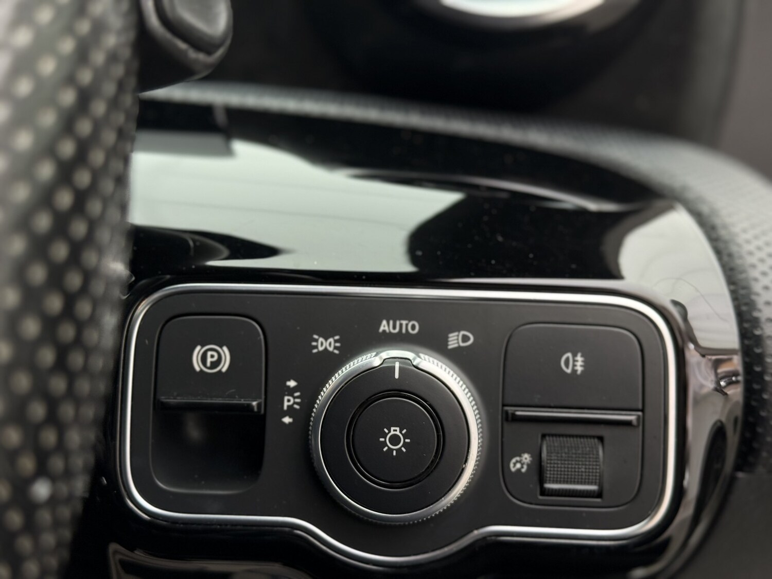 Used Mercedes-Benz A-Class 2019 for sale - 77453282: Photo 52