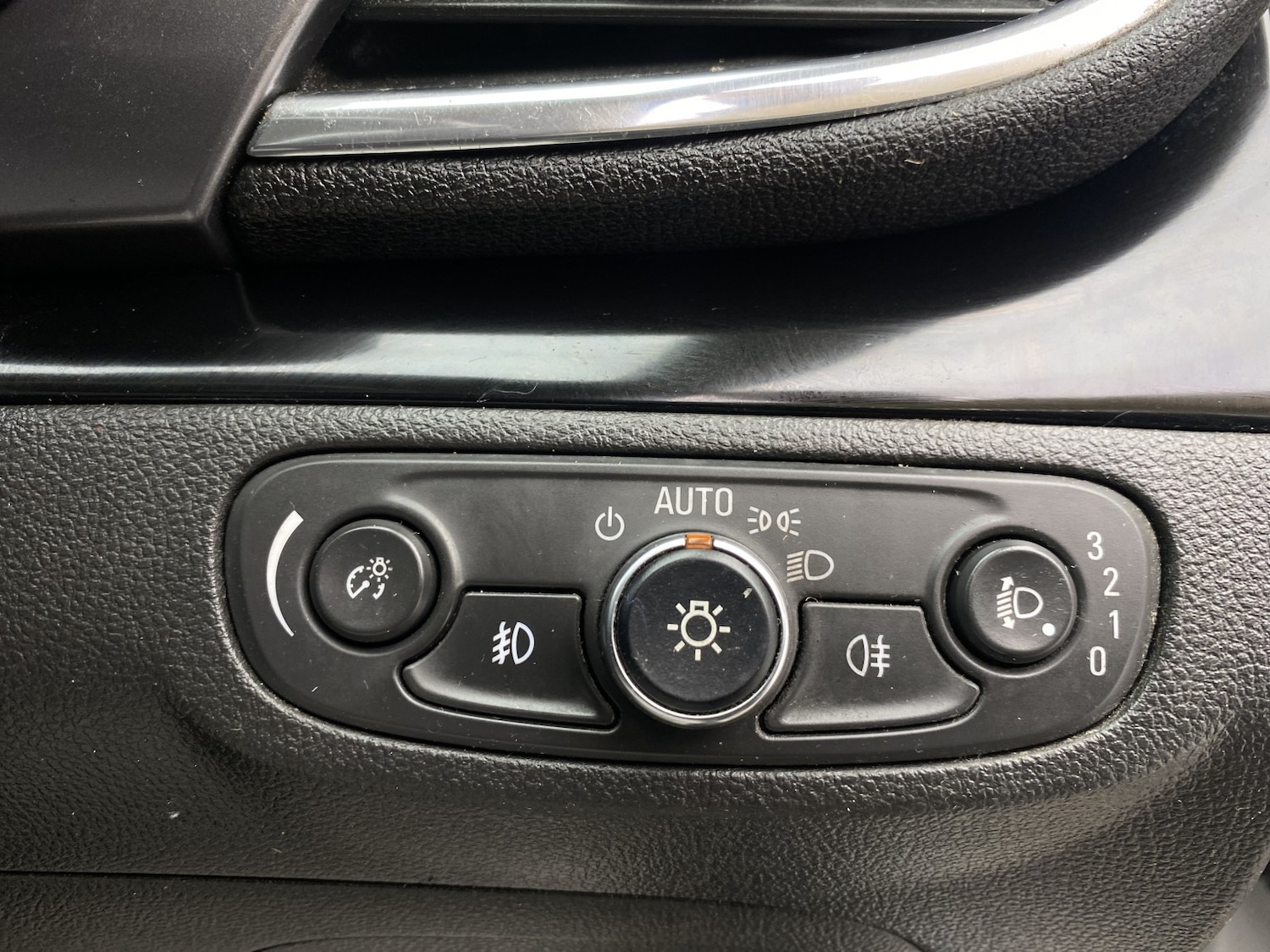 Used Vauxhall Mokka X 2018 for sale - 77465799: Photo 47