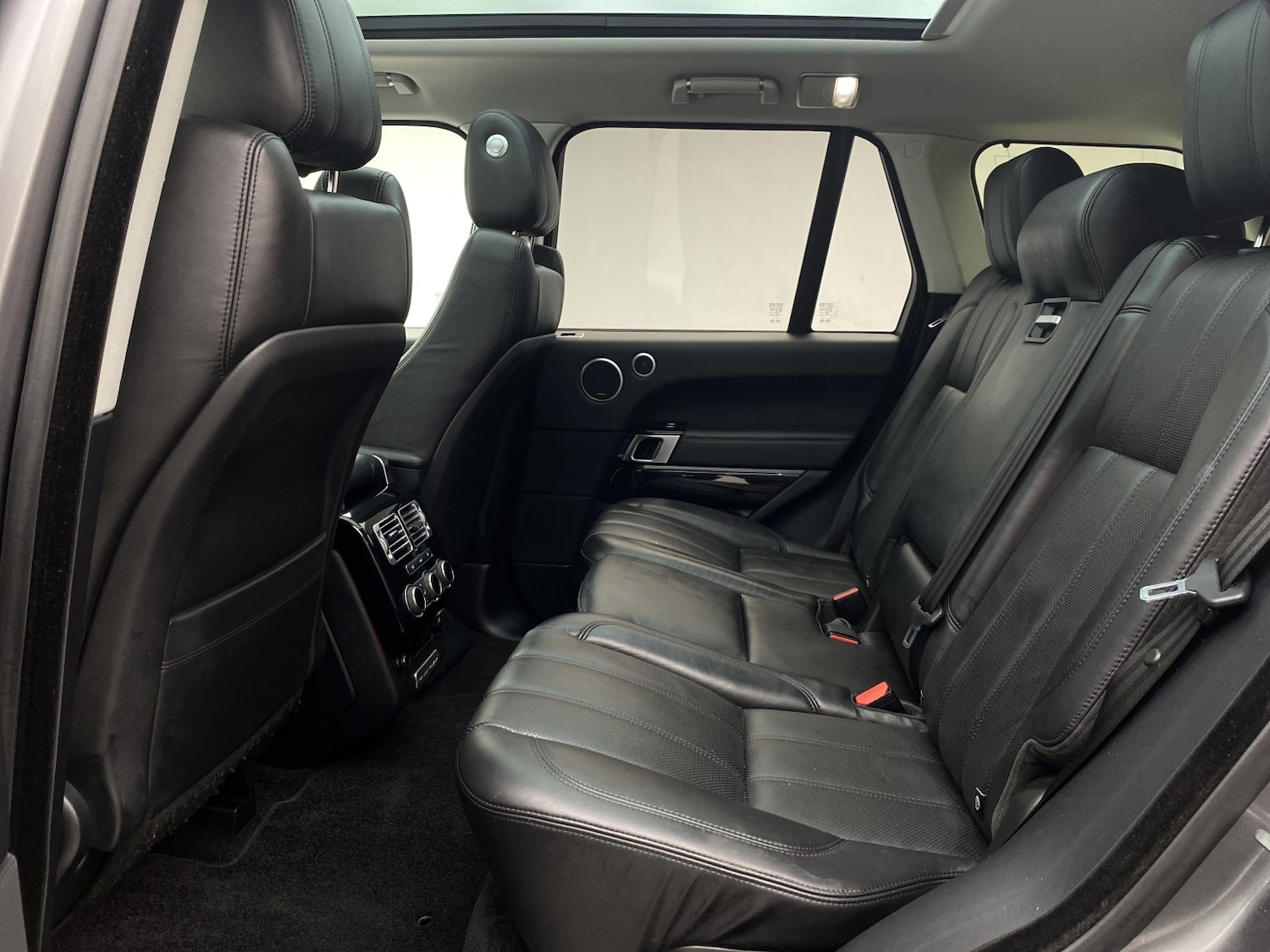 Used Land Rover Range Rover 2015 for sale - 77851259: Photo 43