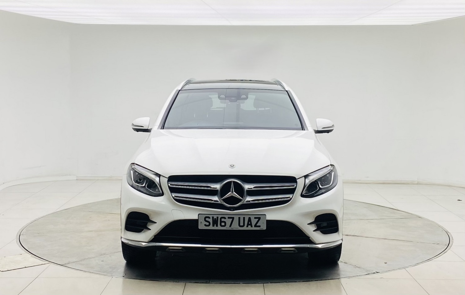 Used Mercedes-Benz GLC 2017 for sale - 77453242: Photo 2