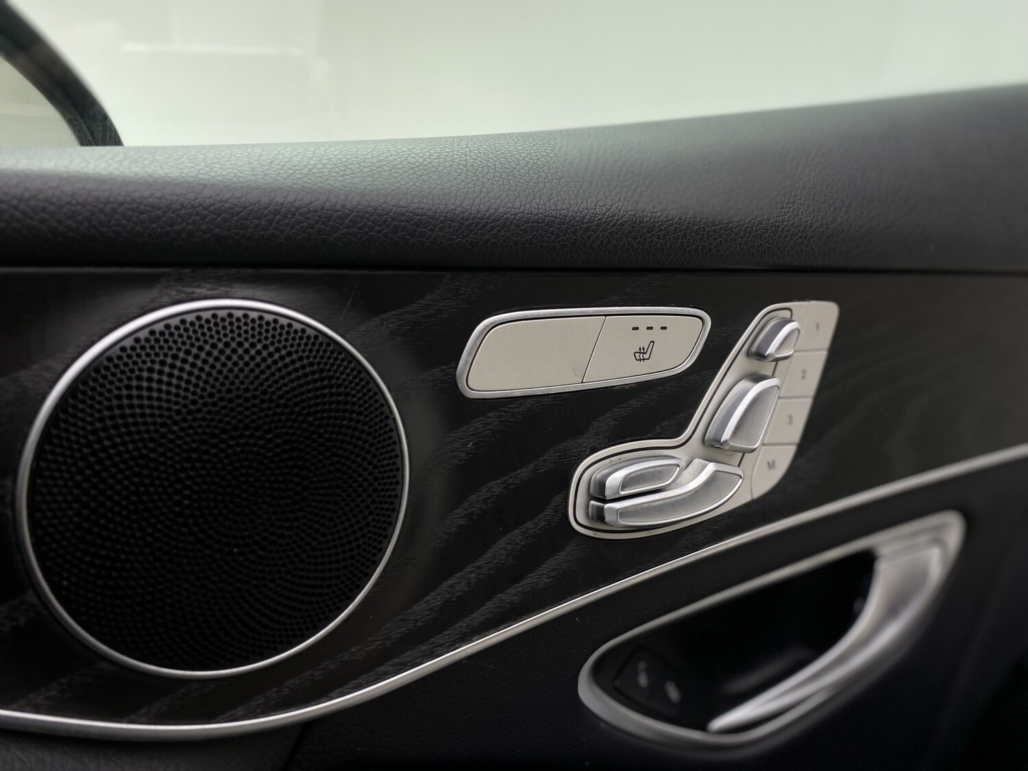 Used Mercedes-Benz GLC 2017 for sale - 77453242: Photo 51