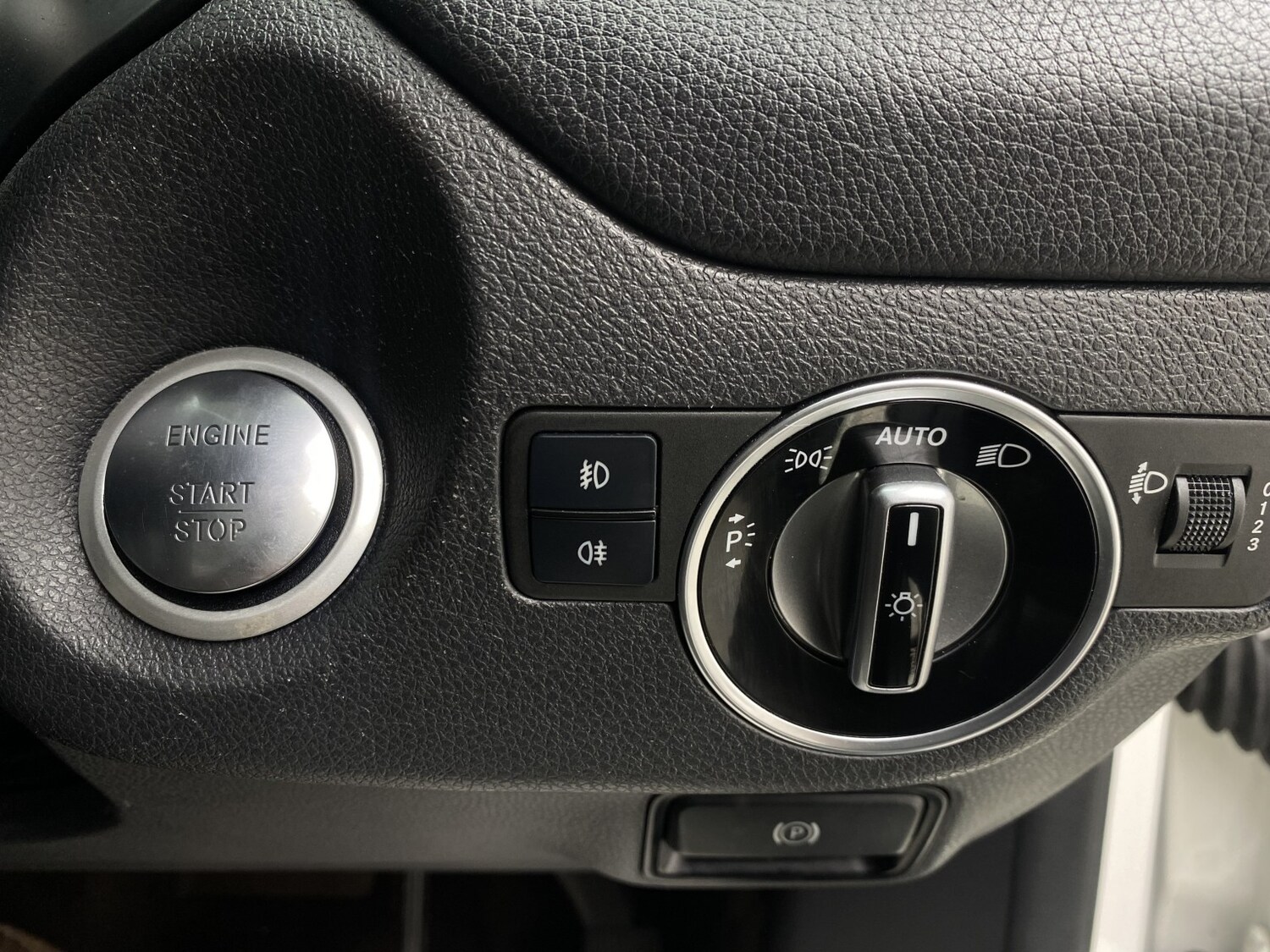 Used Mercedes-Benz GLA 2018 for sale - 77558524: Photo 50