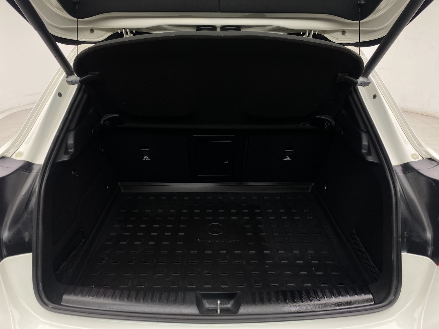 Used Mercedes-Benz GLA 2015 for sale - 77548168: Photo 46