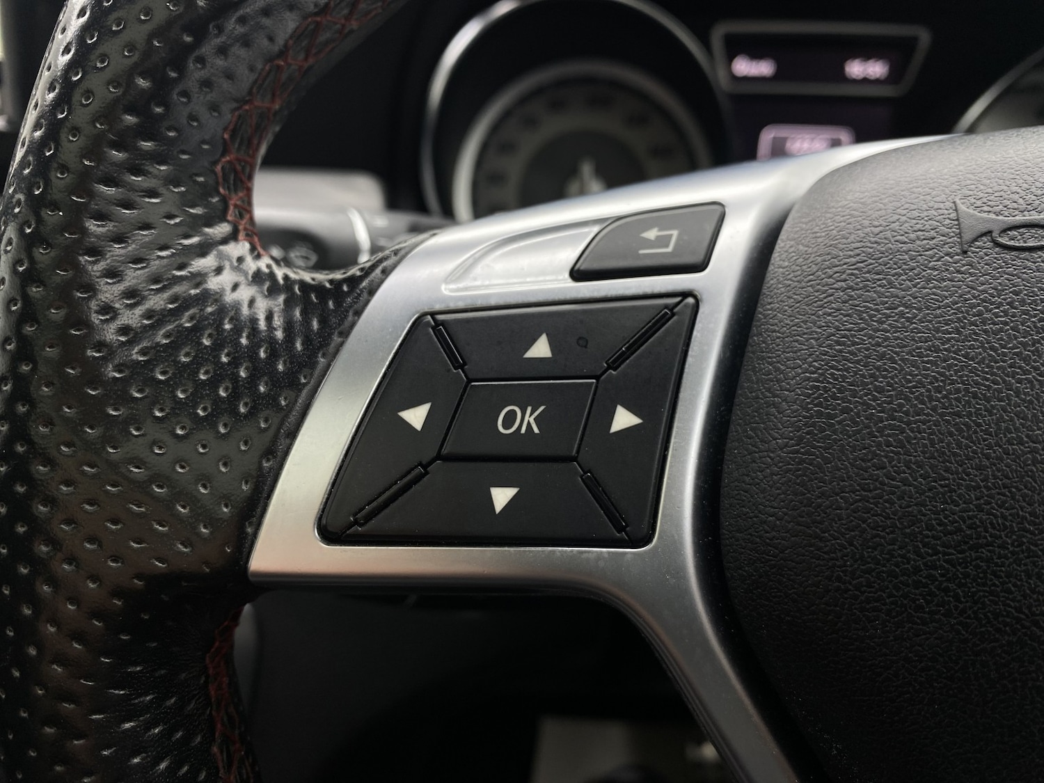 Used Mercedes-Benz GLA 2015 for sale - 77548168: Photo 55