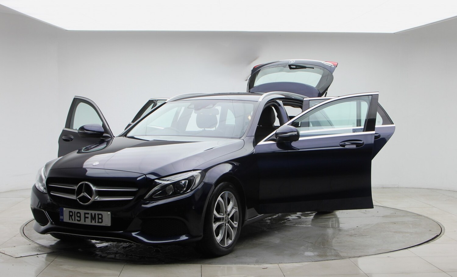 Used Mercedes-Benz C Class 2017 for sale - 77453266: Photo 17