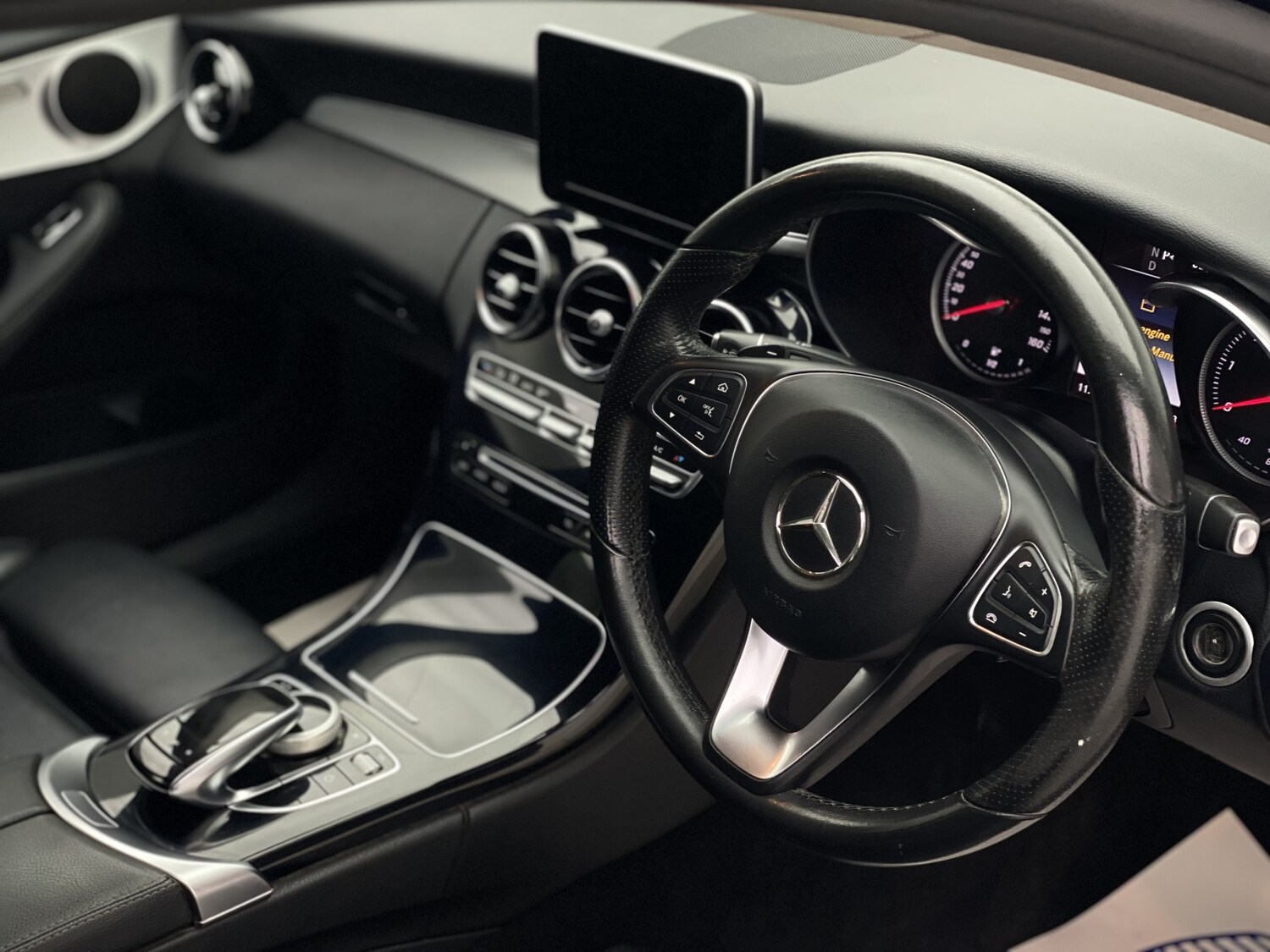 Used Mercedes-Benz C Class 2017 for sale - 77453266: Photo 34