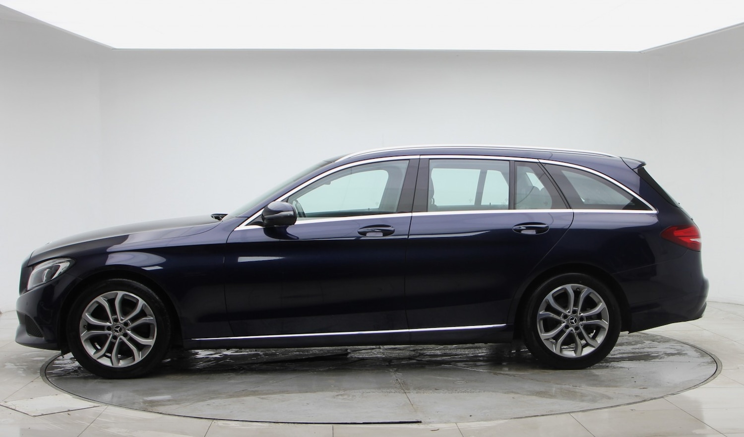 Used Mercedes-Benz C Class 2017 for sale - 77453266: Photo 7