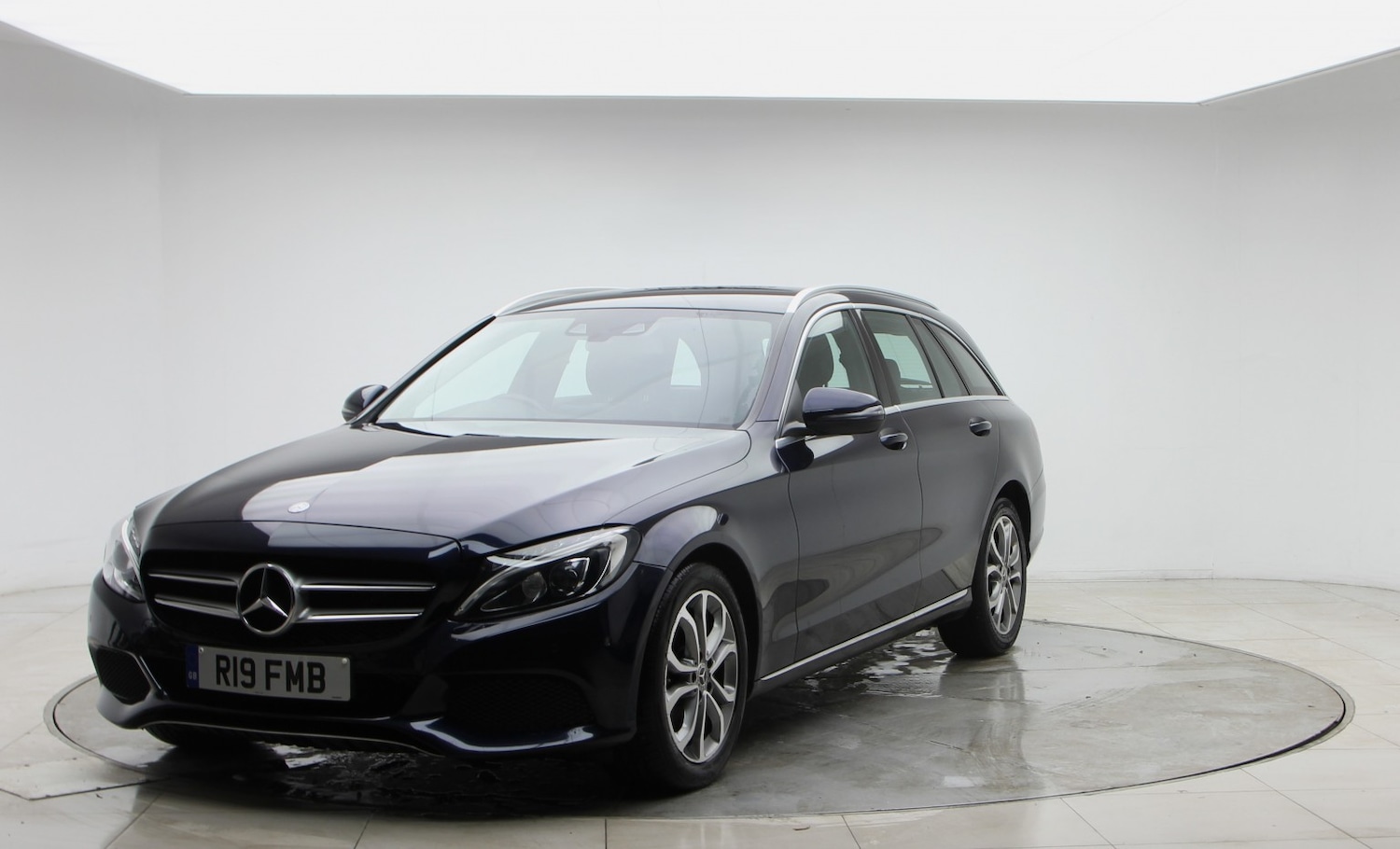 Used Mercedes-Benz C Class 2017 for sale - 77453266: Photo 8