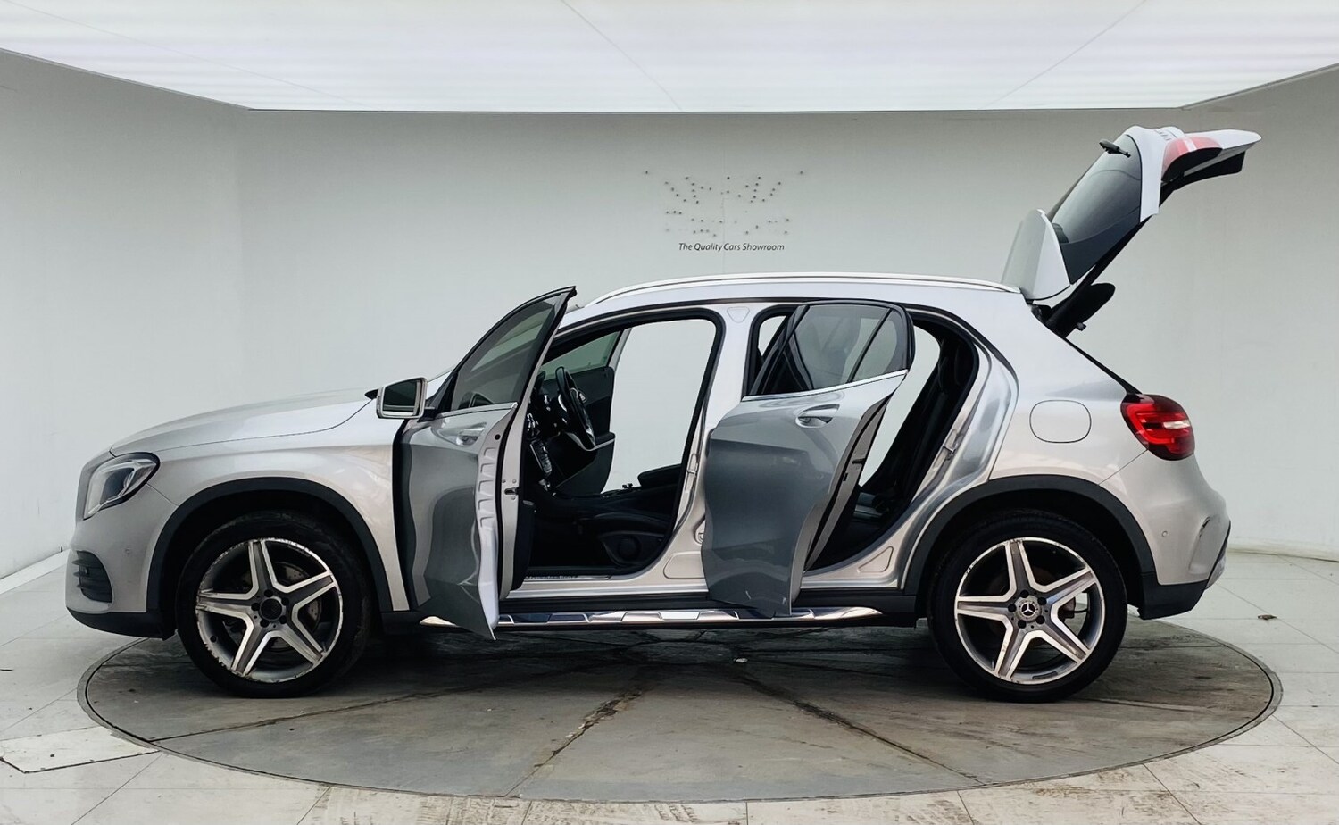 Used Mercedes-Benz GLA 2018 for sale - 77977090: Photo 16