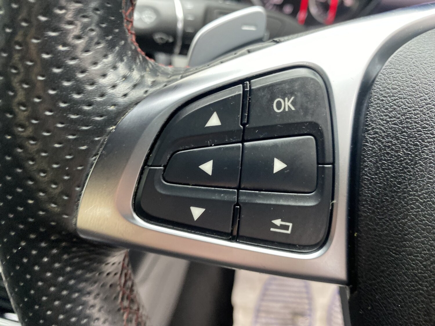 Used Mercedes-Benz GLA 2018 for sale - 77977090: Photo 49