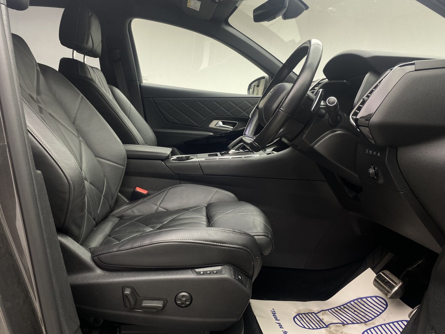 Used DS Automobiles DS 7 Crossback 2022 for sale - 77453314: Photo 42